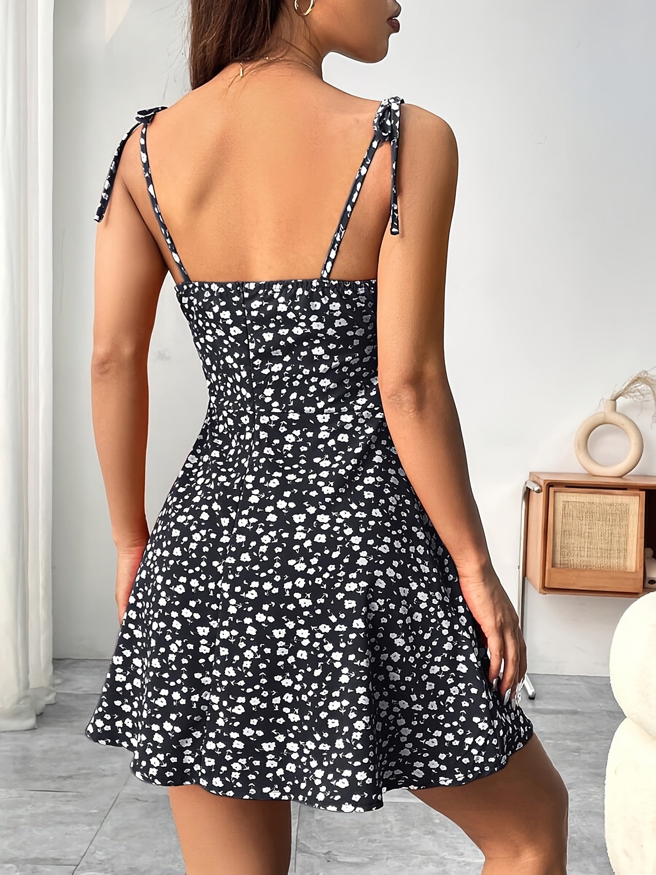 Elegant Women's Spring Mini Slip Dress with Floral Print