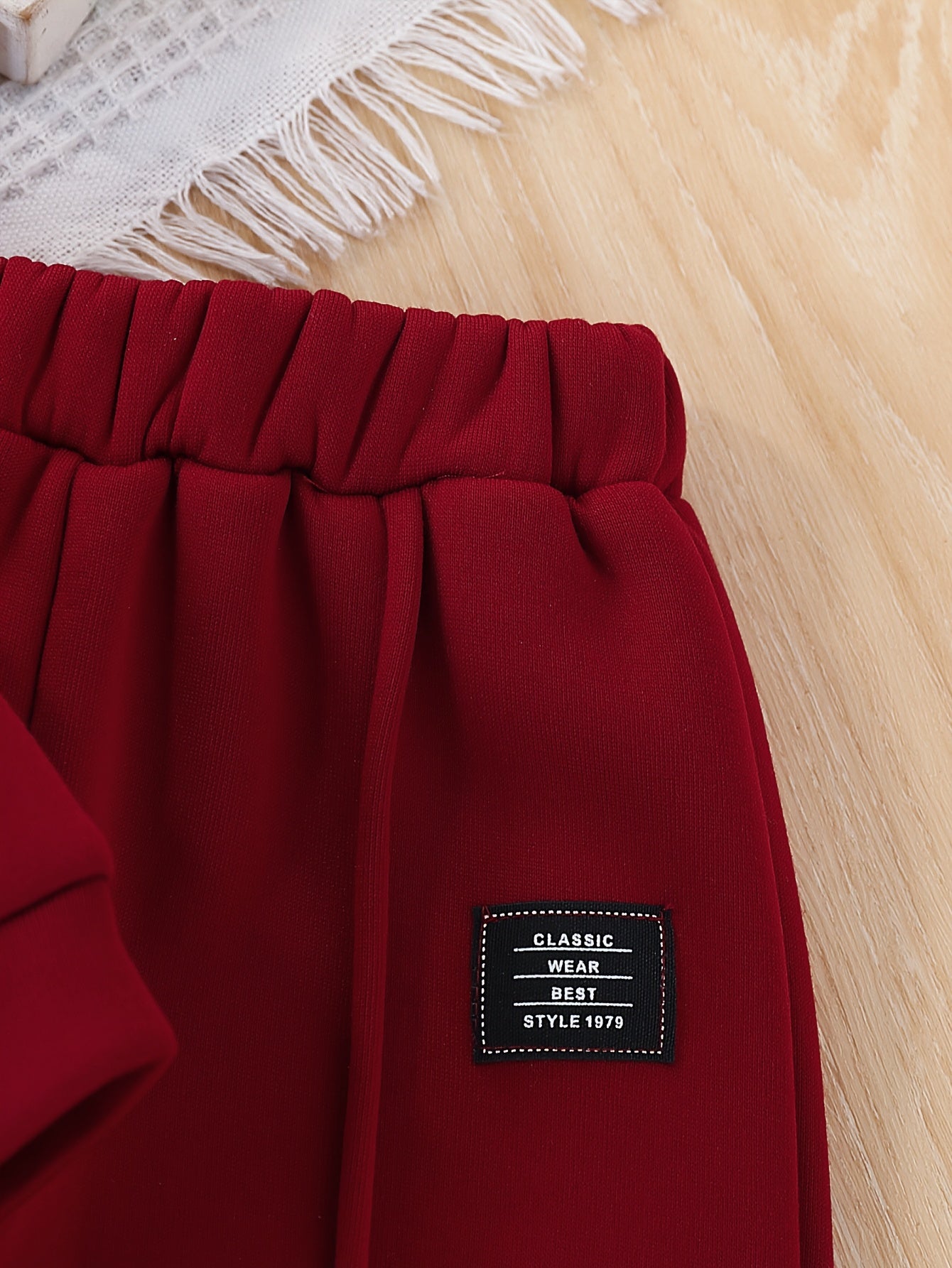 2pcs Girls' Fleece Hooded Sweatsuit Set - Oversized Hoodie & Jogger Pants with Elastic Waist, Thick Warm Winter Outfit, Machine Washable Red Sweatsuit for Casual Casual Attire & Clothing (Matching Outfit) - Cozy Fleece Fabric