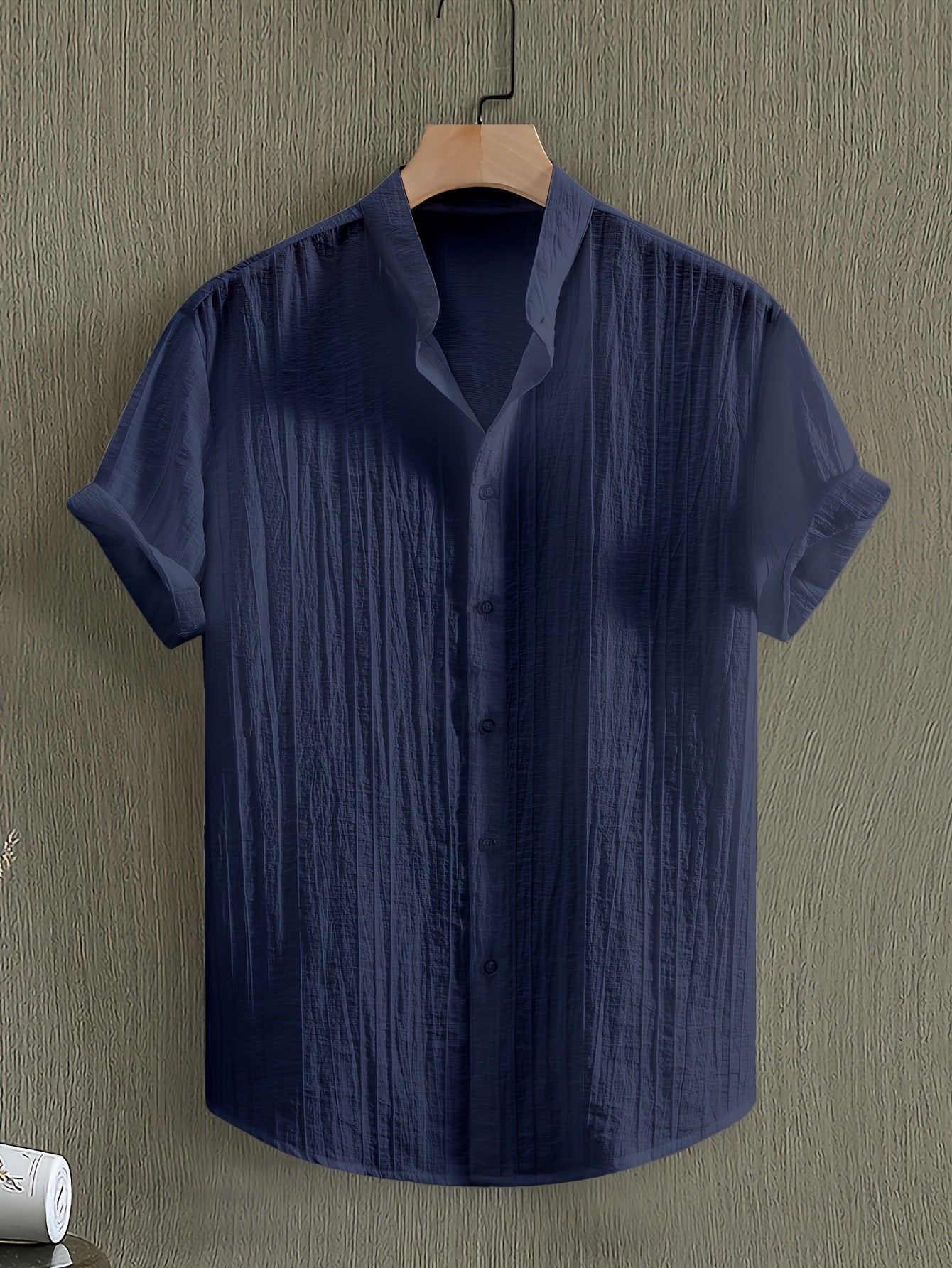 Men's Breathable Solid Color Stand Collar Short-Sleeve Shirt