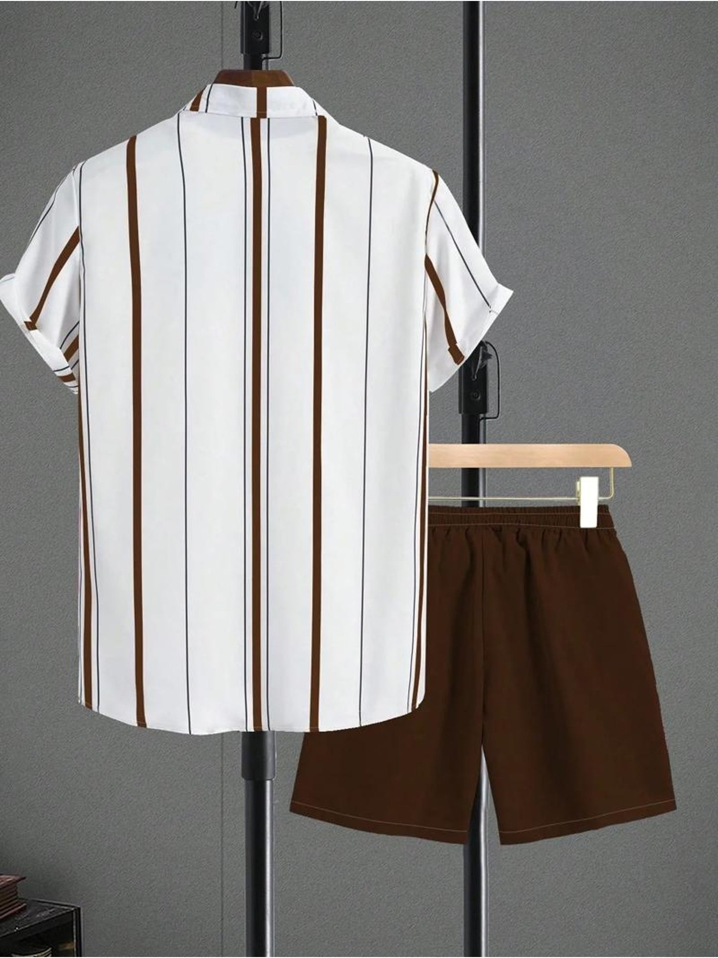 Men's Casual Summer Set - Striped Short-Sleeve Shirt & Shorts