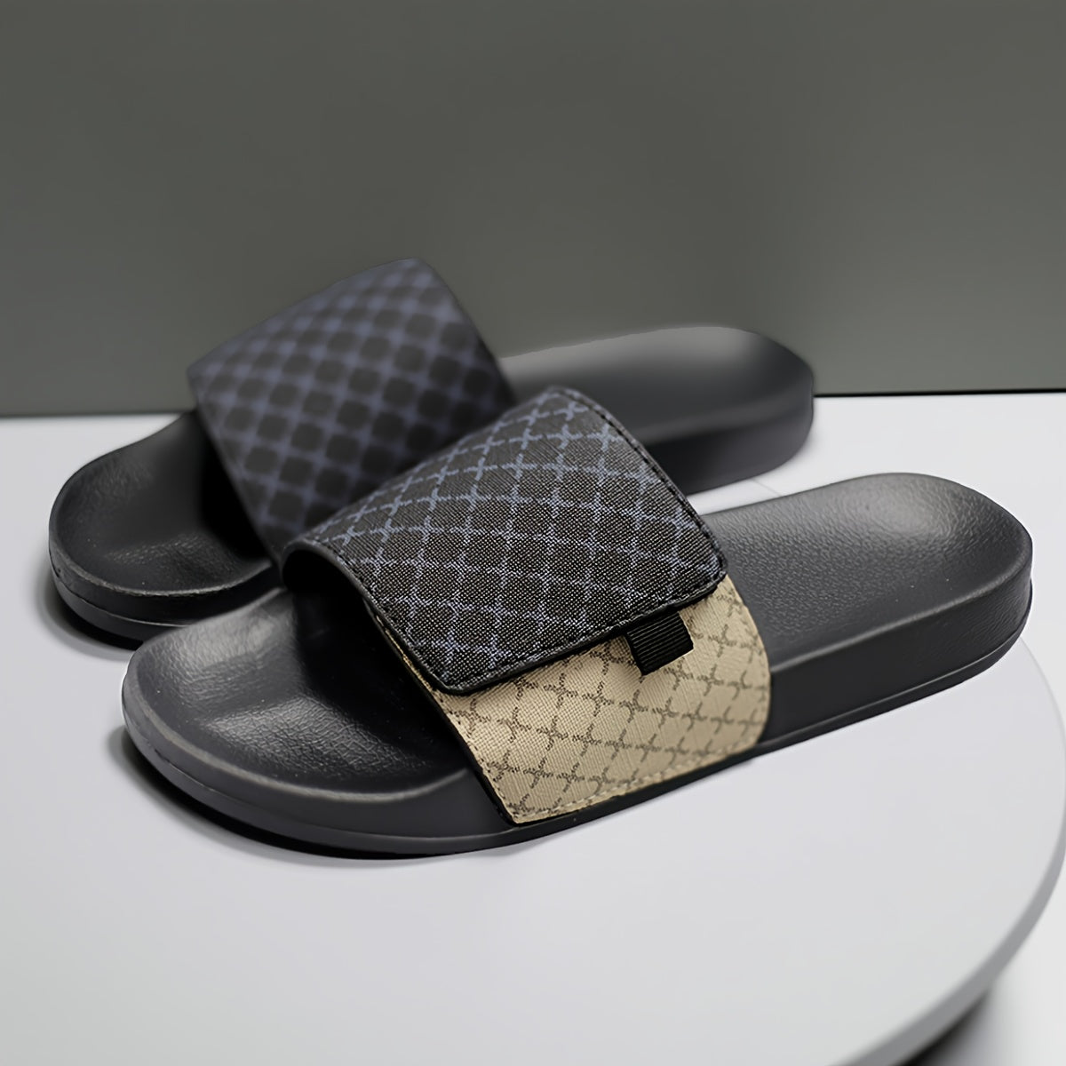 Men's Casual High Contrast Slides with Textured EVA Footbed