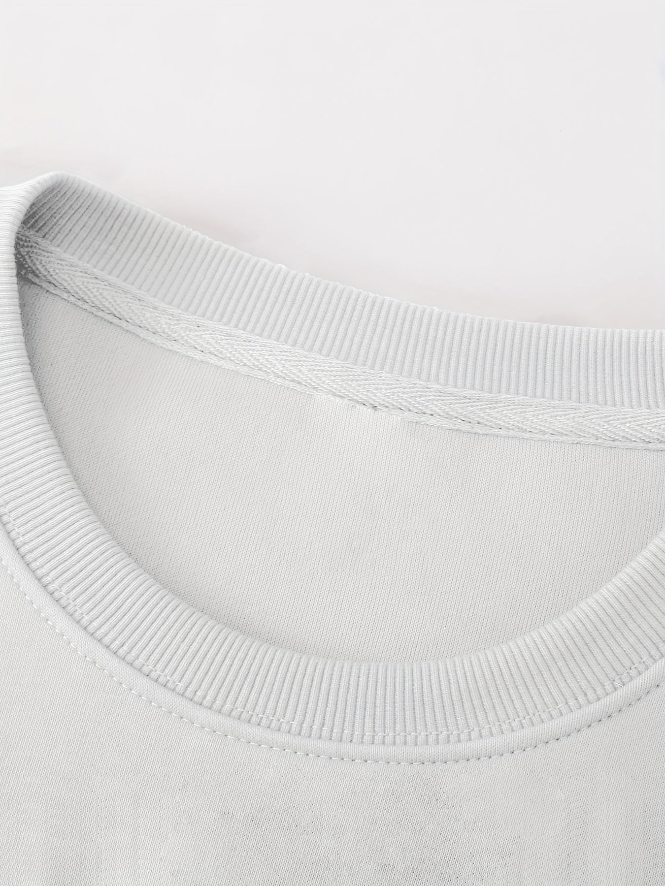 Men'S Happy New Year Sweatshirt - Light Grey with Orange Lettering - Regular Fit Crewneck Pullover for New Year'S Eve, NYE Parties & Casual Attire - Non-Permanent Celebration Sweater for Everyday & Special Occasions, New Year