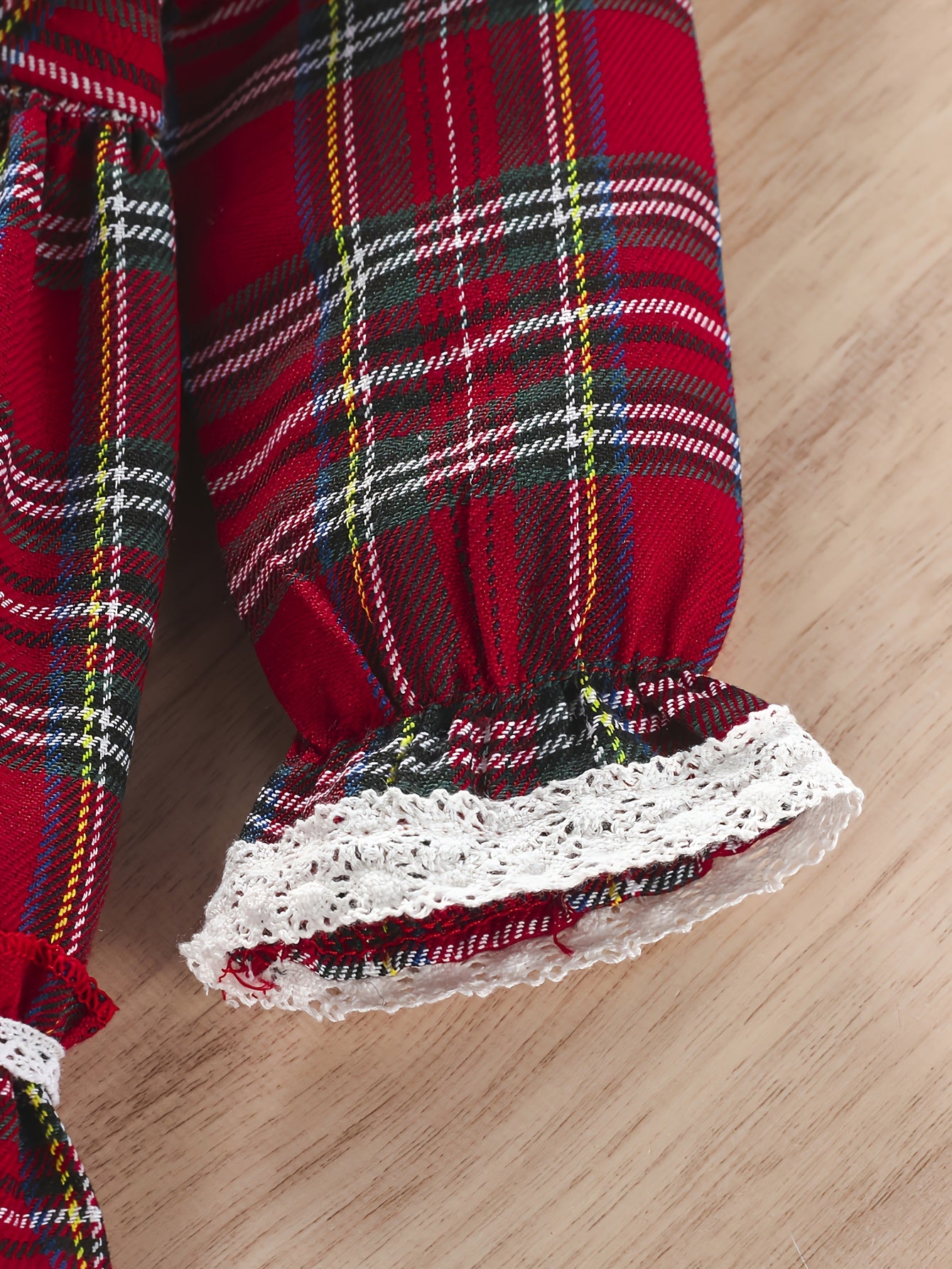 Girls' Plaid Tartan Puffed Sleeve High-Low Neck Ruffled Hem Dress with Ruffled Collar & Lace Trim - Plaid Princess Party Dress with Skirt, Machine Washable Winter Formal & Everyday Outfit for Christmas, New Year's, Easter - S