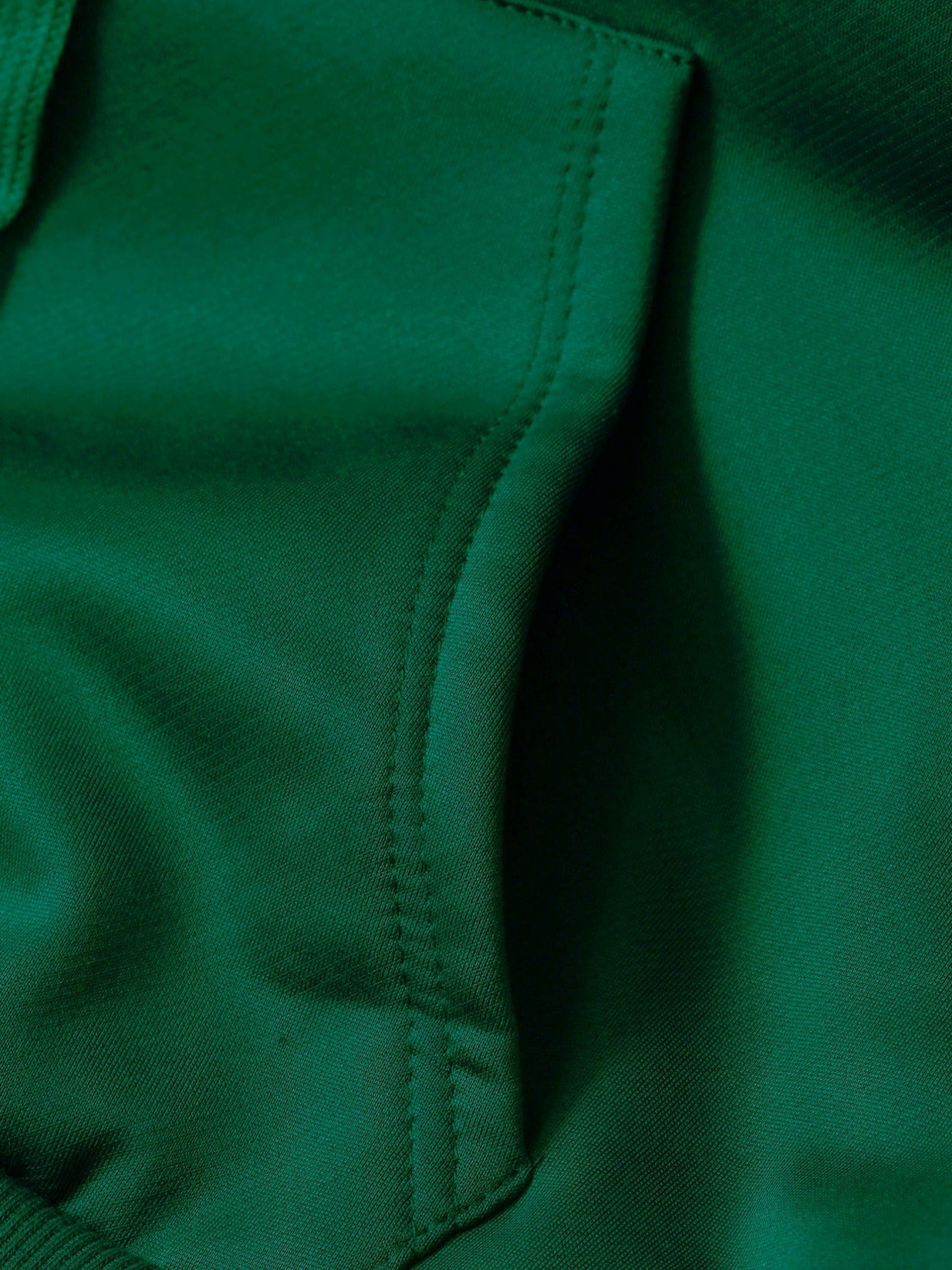 Women'S Thick Fleece Hooded Sweatshirt with Cute Bear Print & Plush - Cozy Winter Warmth, Drawstring Hood & Pockets, Casual Retro Style, Machine Washable For Fall/winter Commuting & Daily Wear, Winter Sweatshirt, Seasonal Fas