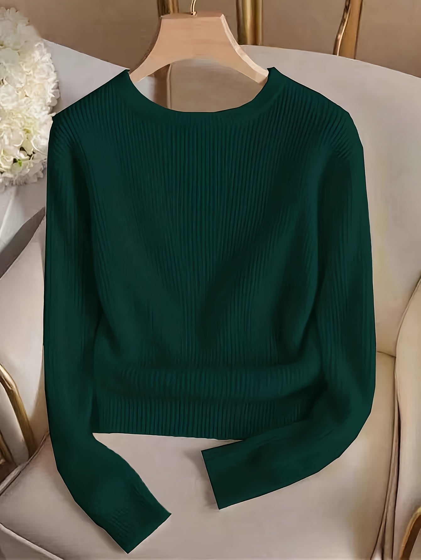 Elegant Ladies' Solid Color T-Shirt for Spring and Fall