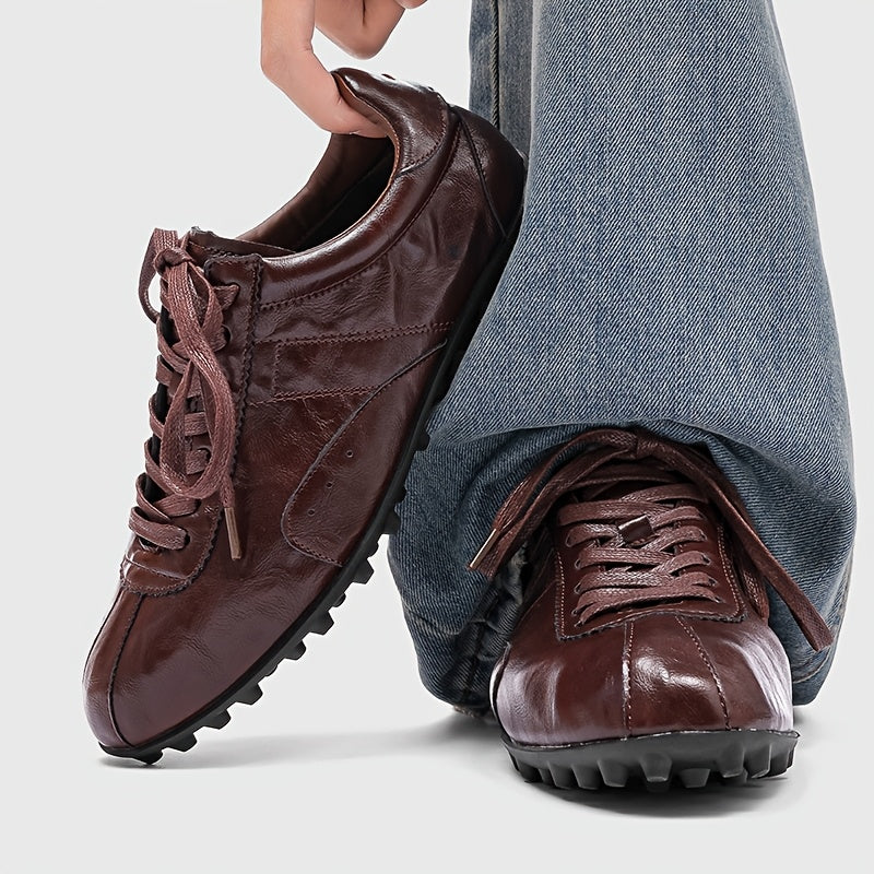 Men's Minimalist Pleated Casual Lace-Up Training Shoes