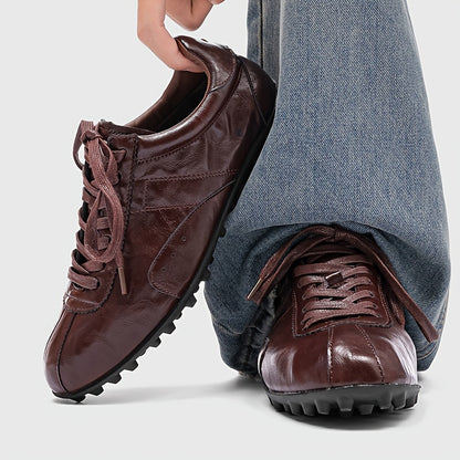 Men's Minimalist Pleated Casual Lace-Up Training Shoes
