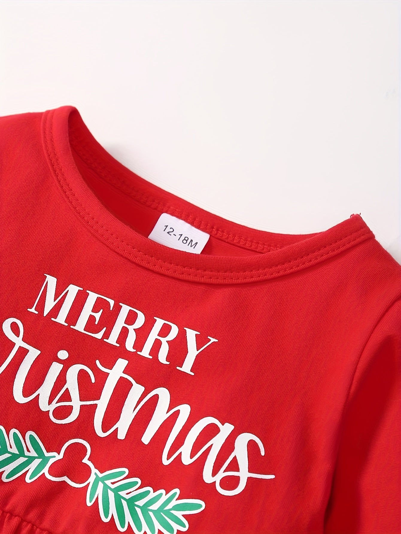 2pcs Elk Embroidered Long Sleeve Dresses + Christmas Hat Gift Box Random Full Print Side Pants Set Cute Party Outfit for Girls, for Outdoor