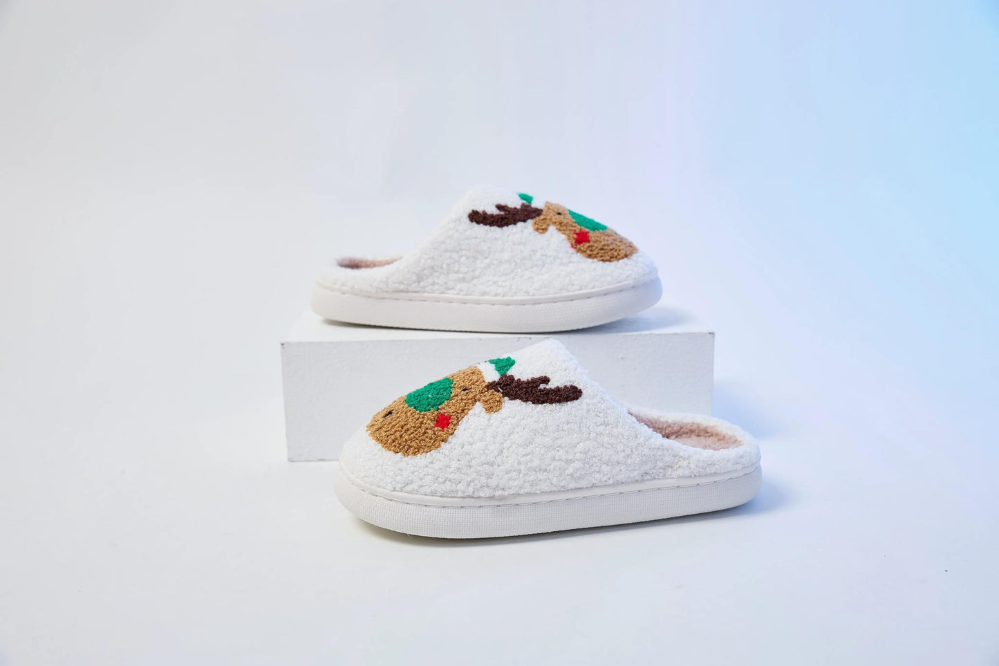 Mrs Hui Men's & Women's Plush Flocked Reindeer Slippers - Cozy Winter Indoor/Outdoor Christmas House with Antlers, Soft Warm & TPR Sole, Unisex -Like Footwear for Holiday Parties, Slippers For Women, House Slippers For Women,