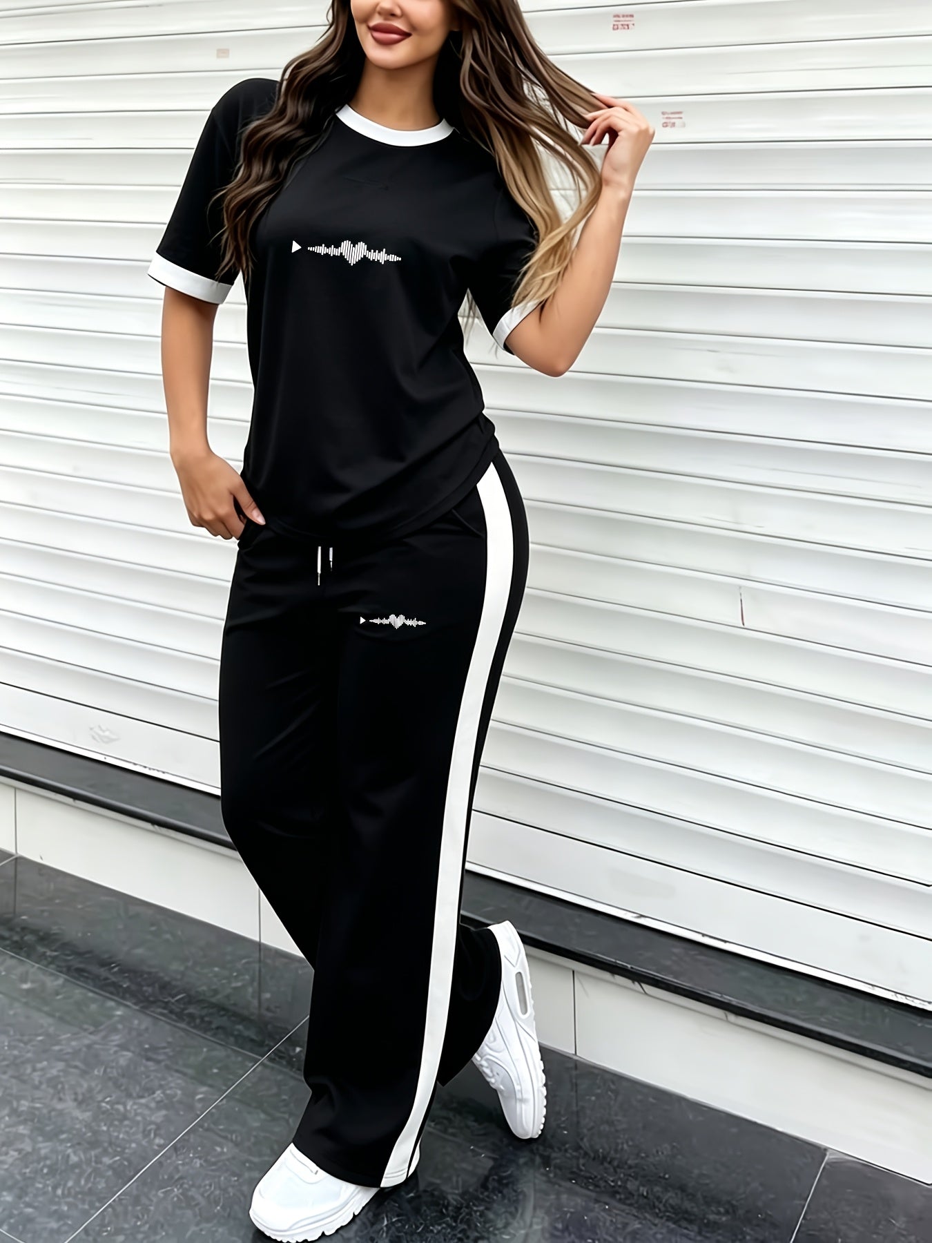 Women's Casual 2-Piece Set with ECG Print - Loose Fit Jogger Outfit