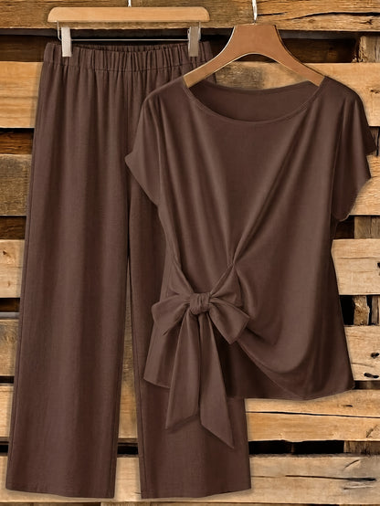 Plus Size Women's Casual Set with Crew Neck & Wide-Leg Pants