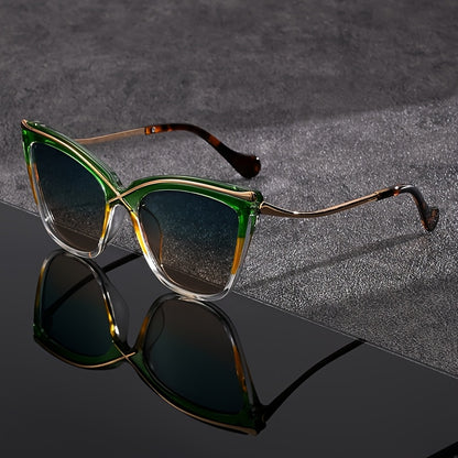 Retro Cat-Eye Decorative Glasses for Stylish Looks