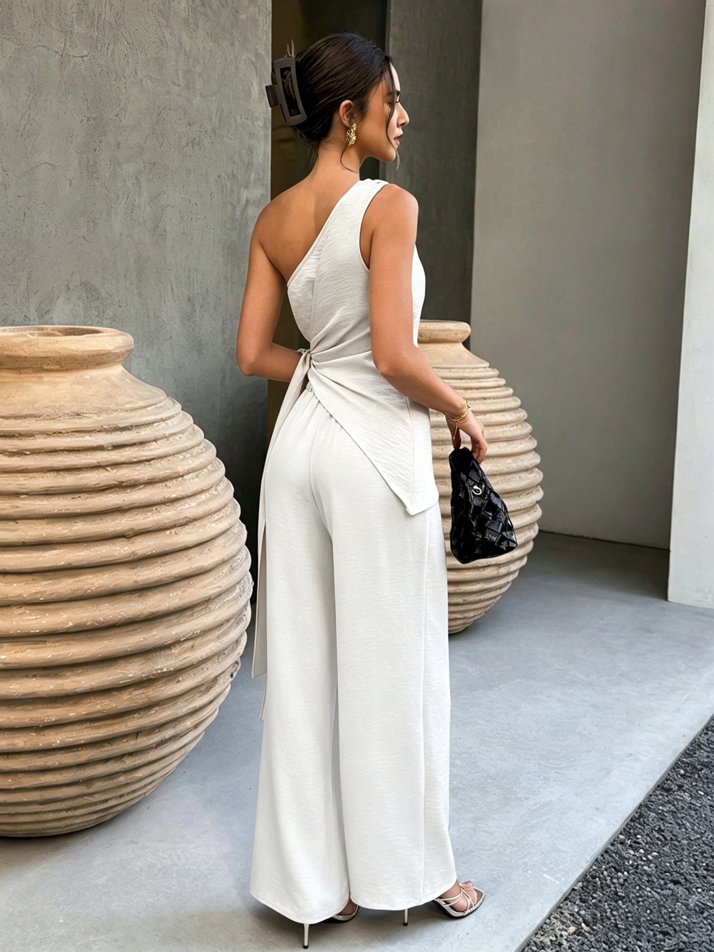 Elegant Women's One-Shoulder Top and Pants Set