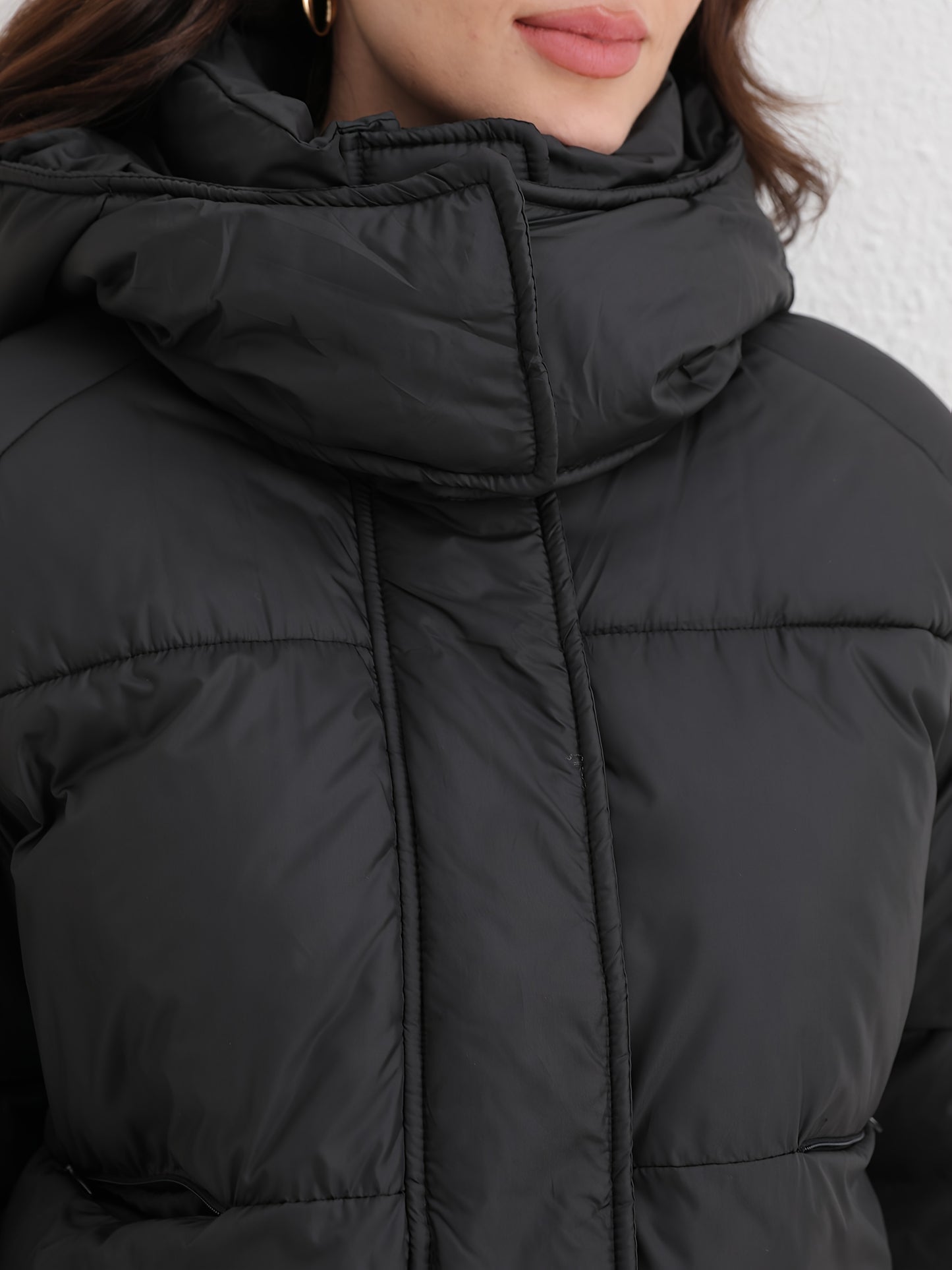 Women'S Lightweight Hooded Jacket - Warm Winter Coat with Full-Zip Closure, Stand Collar, Outer Shell - Easy-Care Cold Weather Outerwear for Everyday & Formal, Winter Jacket, Casual Winter Wear, Highneck Design, Durable Winte