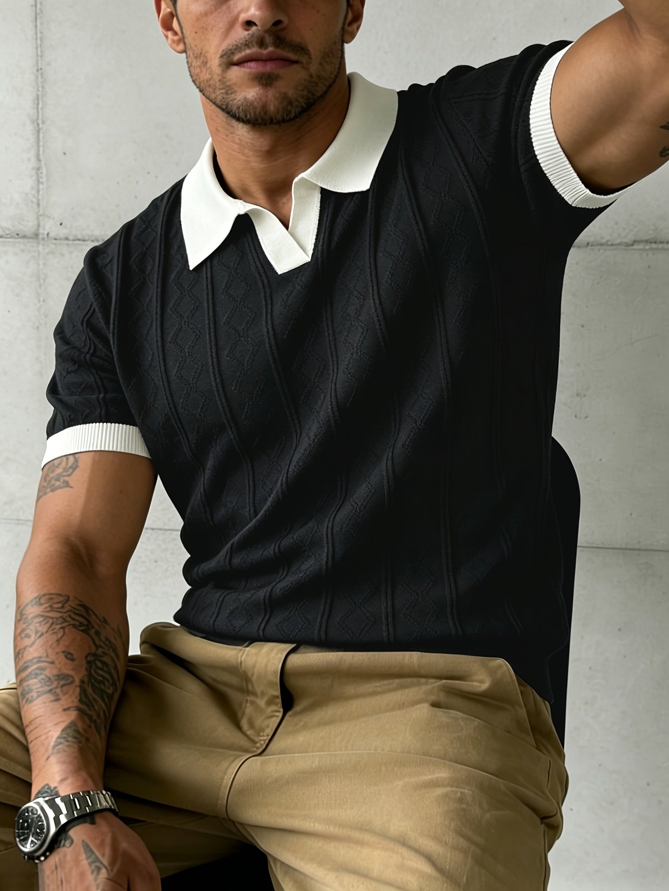 Men's Jacquard Knit Short Sleeve Polo with Contrast Collar