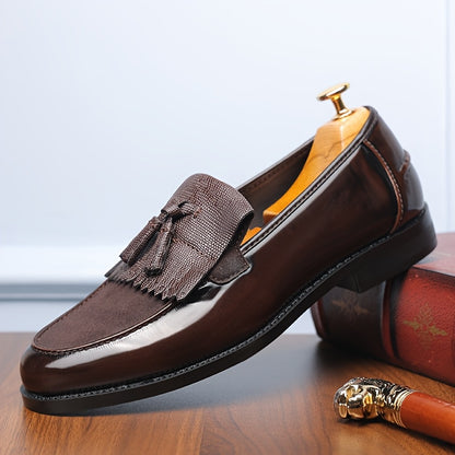 Men's Casual British-Style Pointed Toe Loafers for Spring