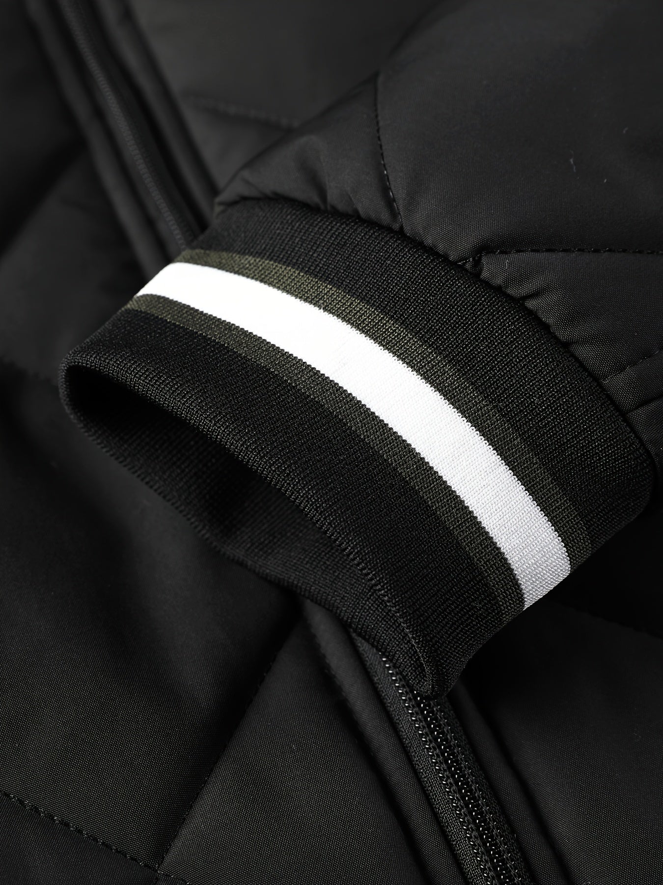 2025 New Winter Men's Sports Jacket, Fashion Casual Thickened Stand Collar Youth Trendy Outerwear