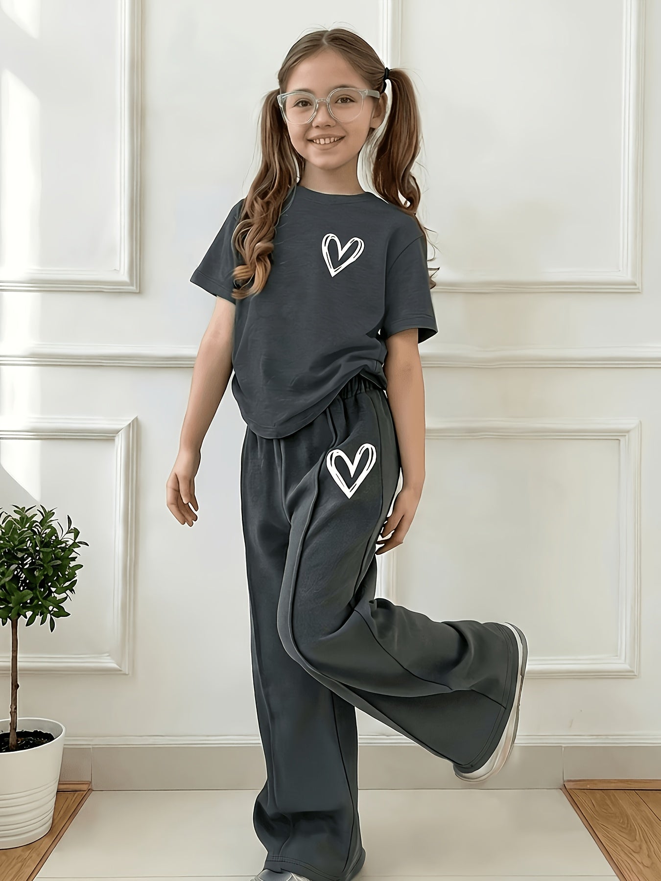 Girls 2-Piece Heart Print Knit Set with Pants for Spring to Fall