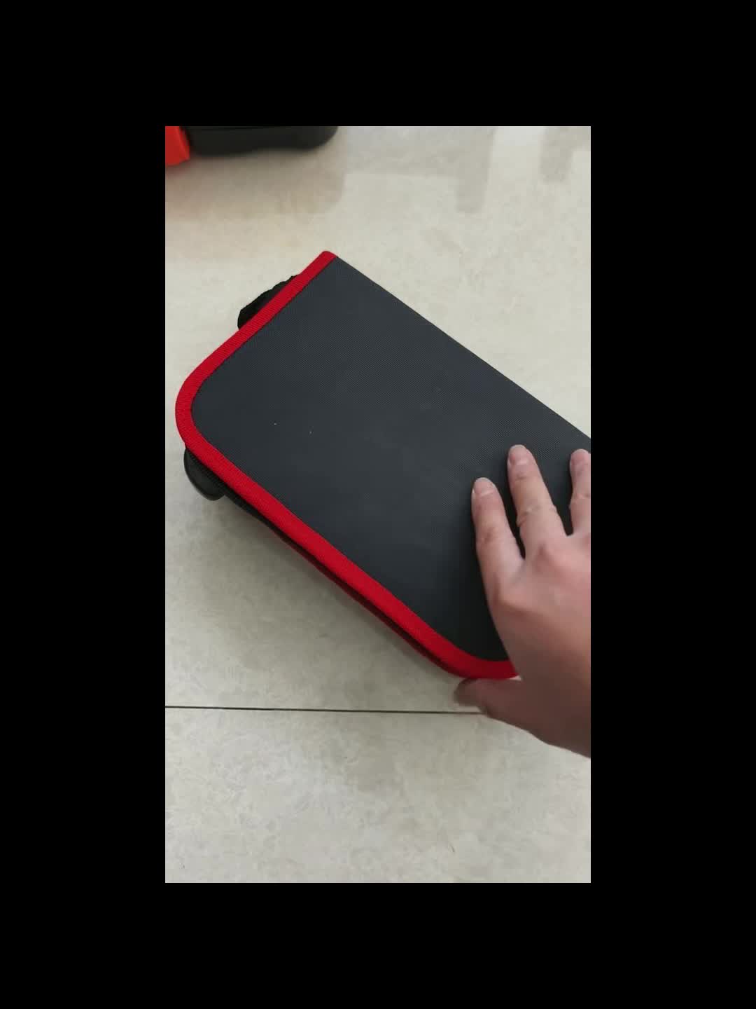 Christmas And New Year Gifts 18pcss Household Multi-Function Repair Tool Set 11pcs Set Including Slotted And Phillips Screwdrivers / Utility Knife / Electrical Tester / Insulation Tape / 3-Meter Tape Measure / 6-Inch Adjustab