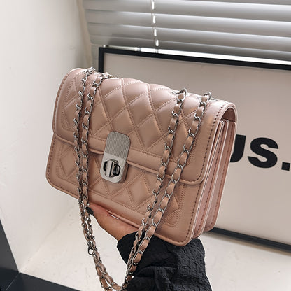 A Blessing for Commuters! The Spacious Design Can Fit Your Phone, Lipstick, Keys, And Cardholder All at Once! Perfectly Complements Both Coats And Dresses for a Complete Stylish Look!