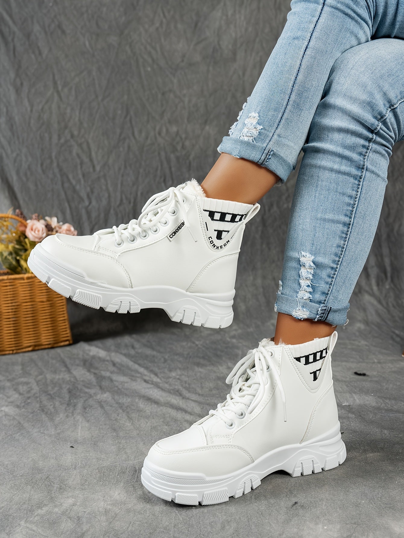 gfhfgjjfg Women's Casual High-Top Platform Ankle Boots with Lace-Up Closure, Thick Rubber Sole & Faux Cover Upper - Winter Warm Round Toe Boots for Casual Attire (Black/White/Beige), Comfortable Footwear, Durable Traction Foo