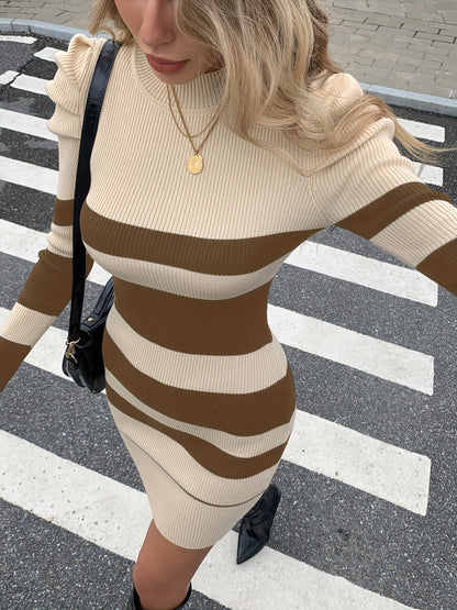 Elegant Winter Short Smock Dress with Poinçon d'Asymétrie Asymmetric Striped Sleeves - High Neck H-Line Figure-Hugging Dress, Knee-Length Short for Fall/Winter Parties, Weddings & Special Occasions (Non-)