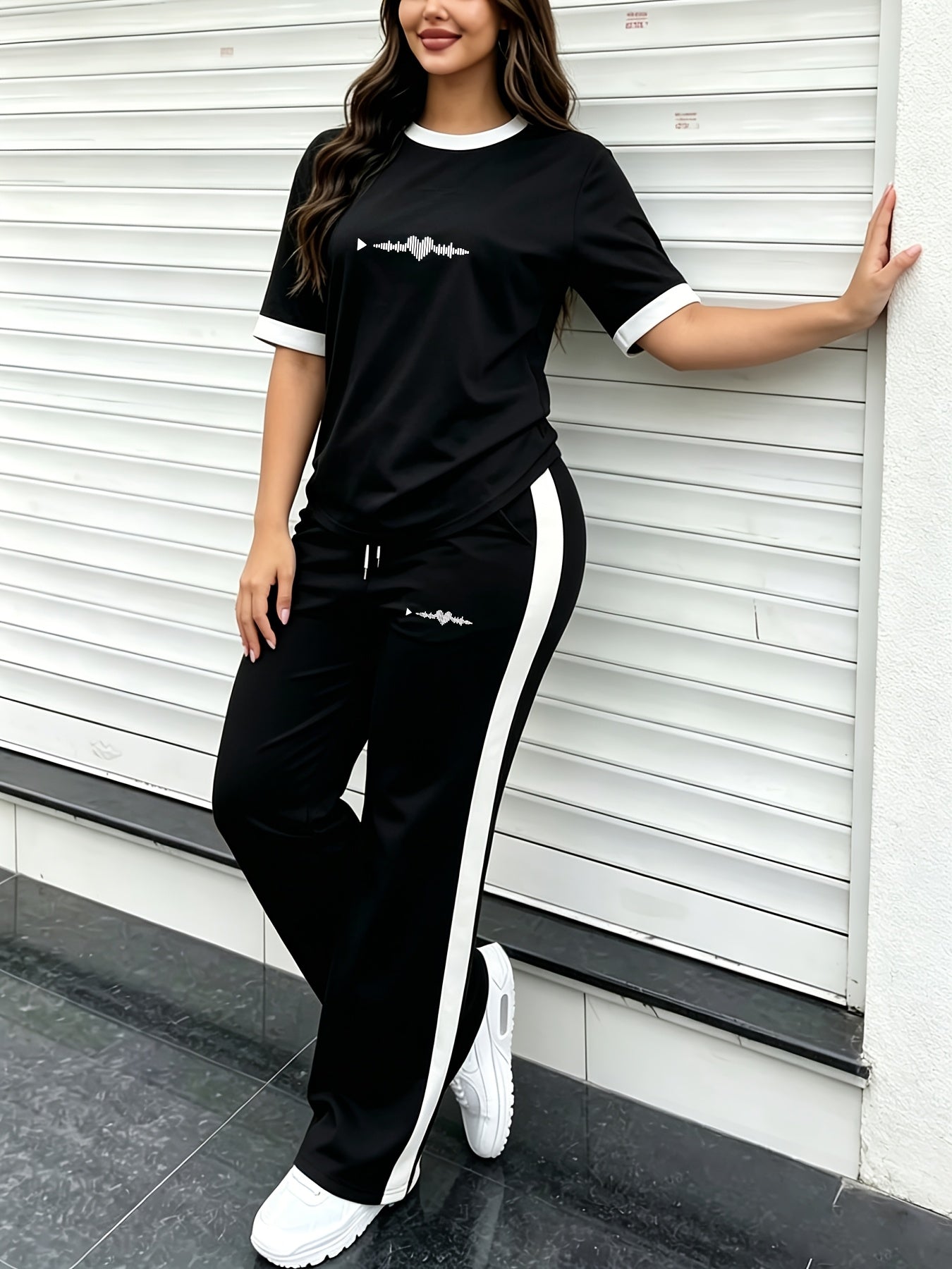 Women's Casual 2-Piece Set with ECG Print - Loose Fit Jogger Outfit