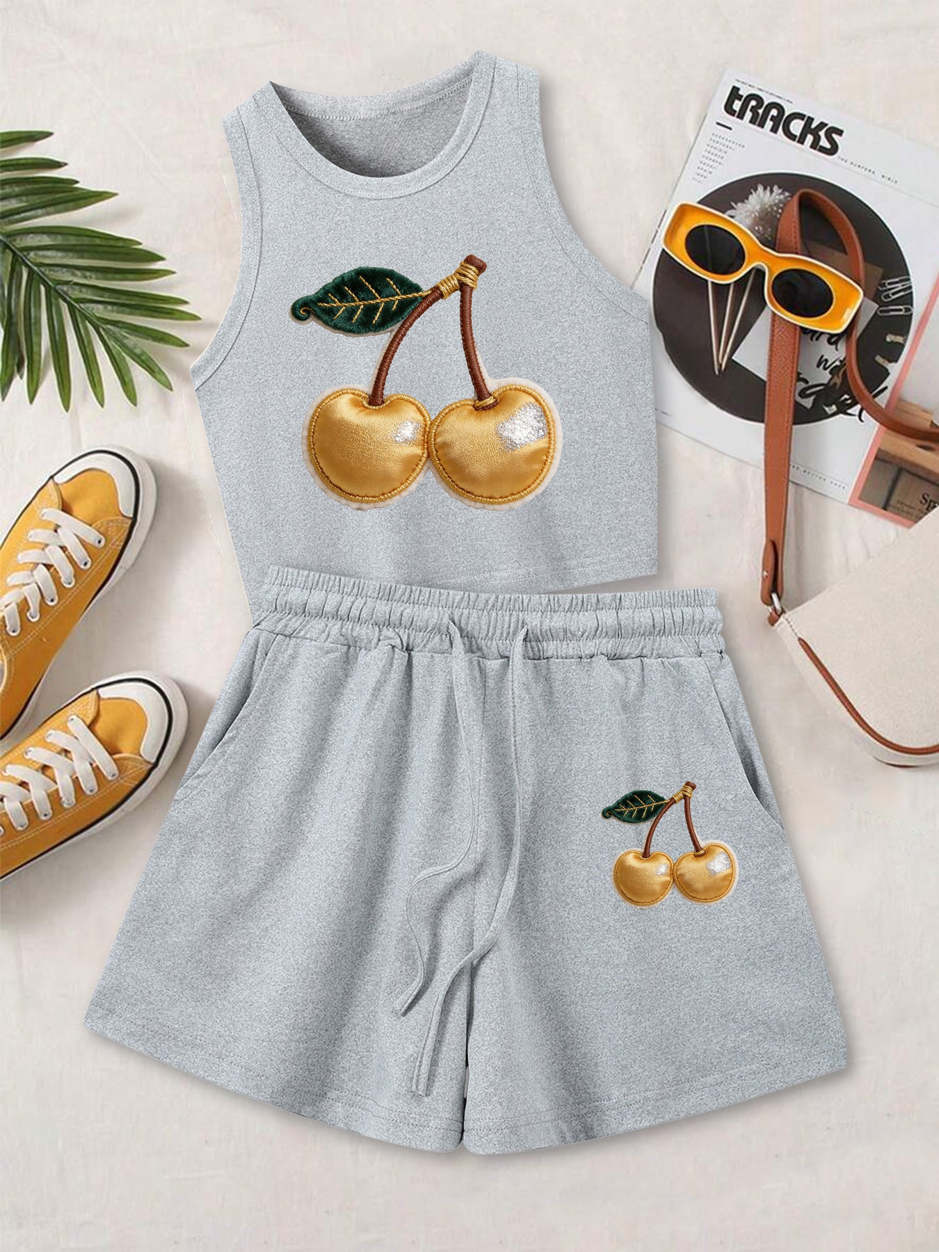 Casual Women's Two-Piece Set with Printed Top & Shorts