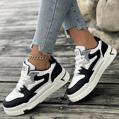 One Pair of Women's Fashion Casual Sports Shoes, Comfortable Breathable Mesh Classic Black and White Color Round Toe Lace-up Style Flat "Classic Sneaker" Series Suitable for Daily Leisure and Spring Outings