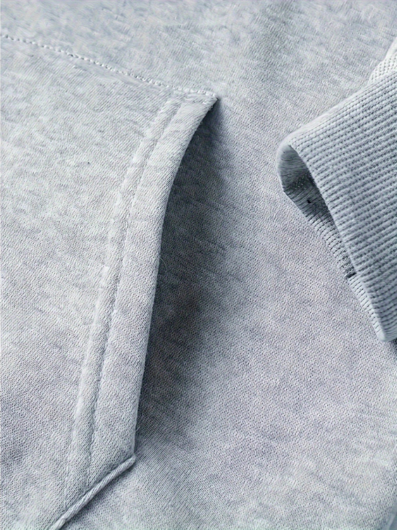Men's Casual Hooded Sweatshirt with Geometric Print for Fall/Winter