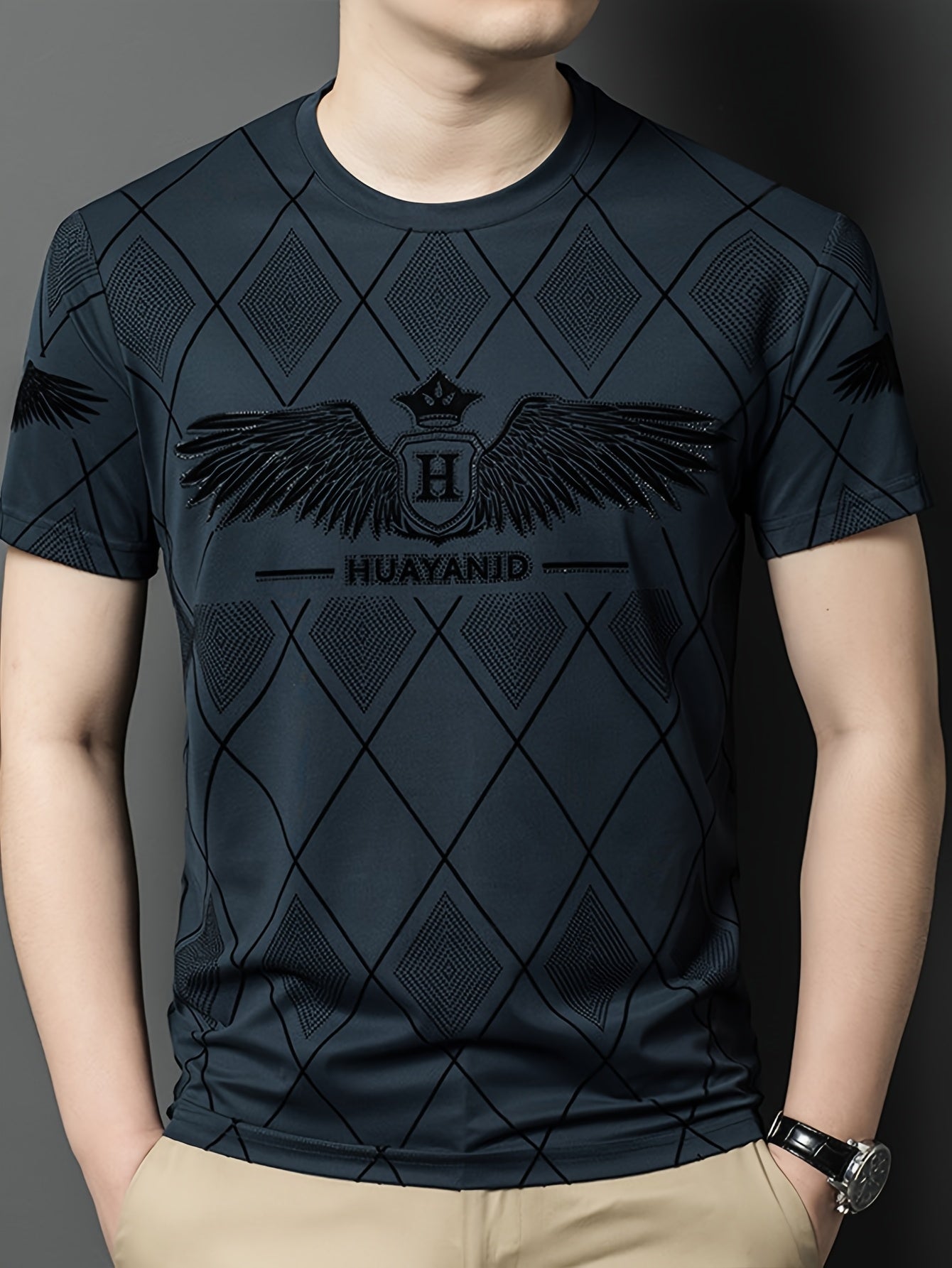 SINBOS Men's 2025 Summer Short Sleeve T-Shirt - Black Casual Graphic Print Tee with Wing  HUYAND Logo Design, Breathable Stretch Fabric, Round Neck Regular Fit for Casual Attire, Nontransparent Material, Relaxed Fit, Trendy
