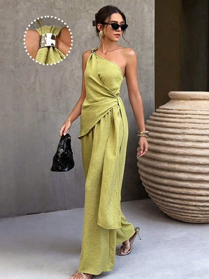 Elegant Women's One-Shoulder Top and Pants Set