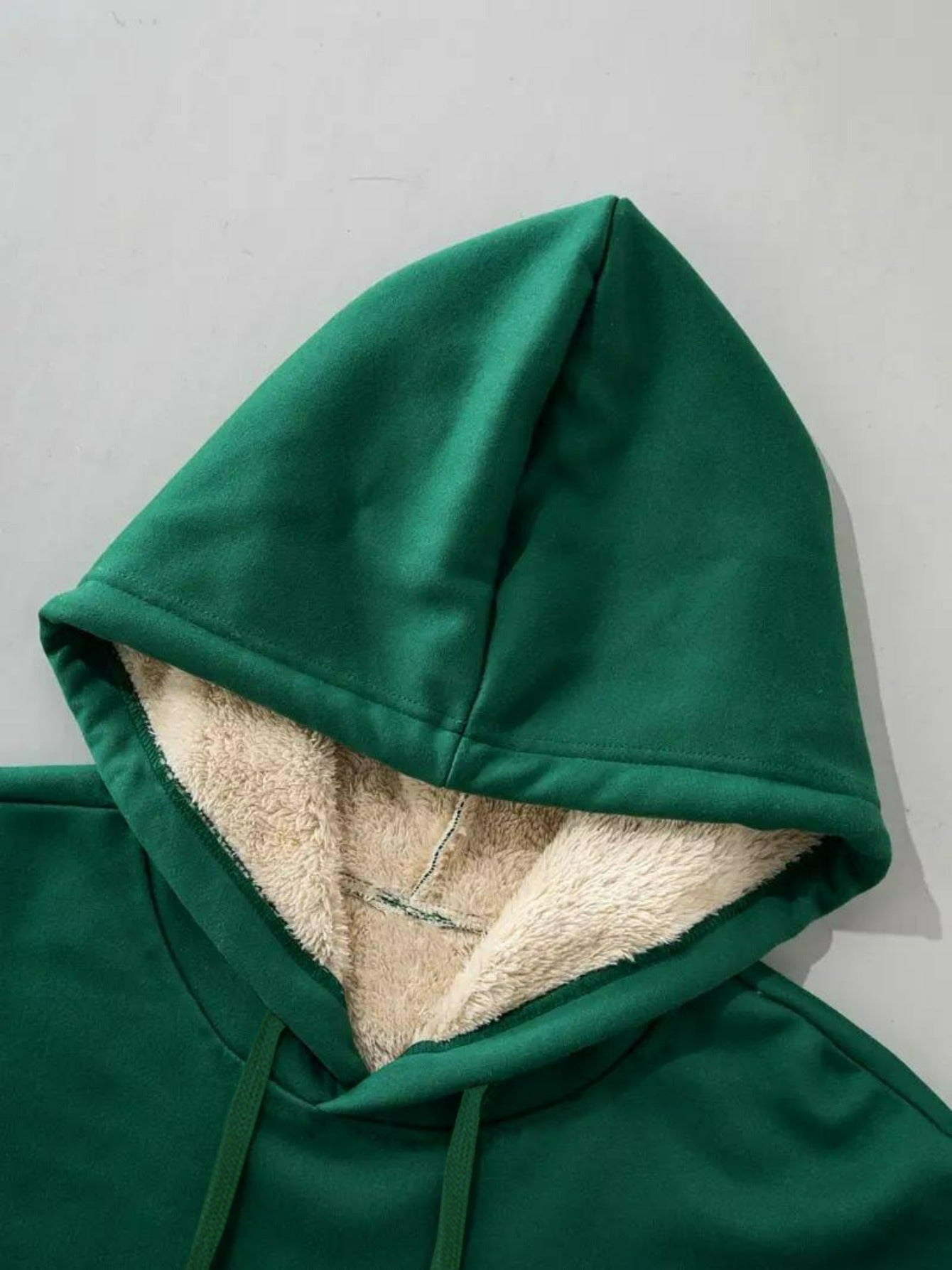 Women'S Thick Fleece Hooded Sweatshirt with Cute Bear Print & Plush - Cozy Winter Warmth, Drawstring Hood & Pockets, Casual Retro Style, Machine Washable For Fall/winter Commuting & Daily Wear, Winter Sweatshirt, Seasonal Fas