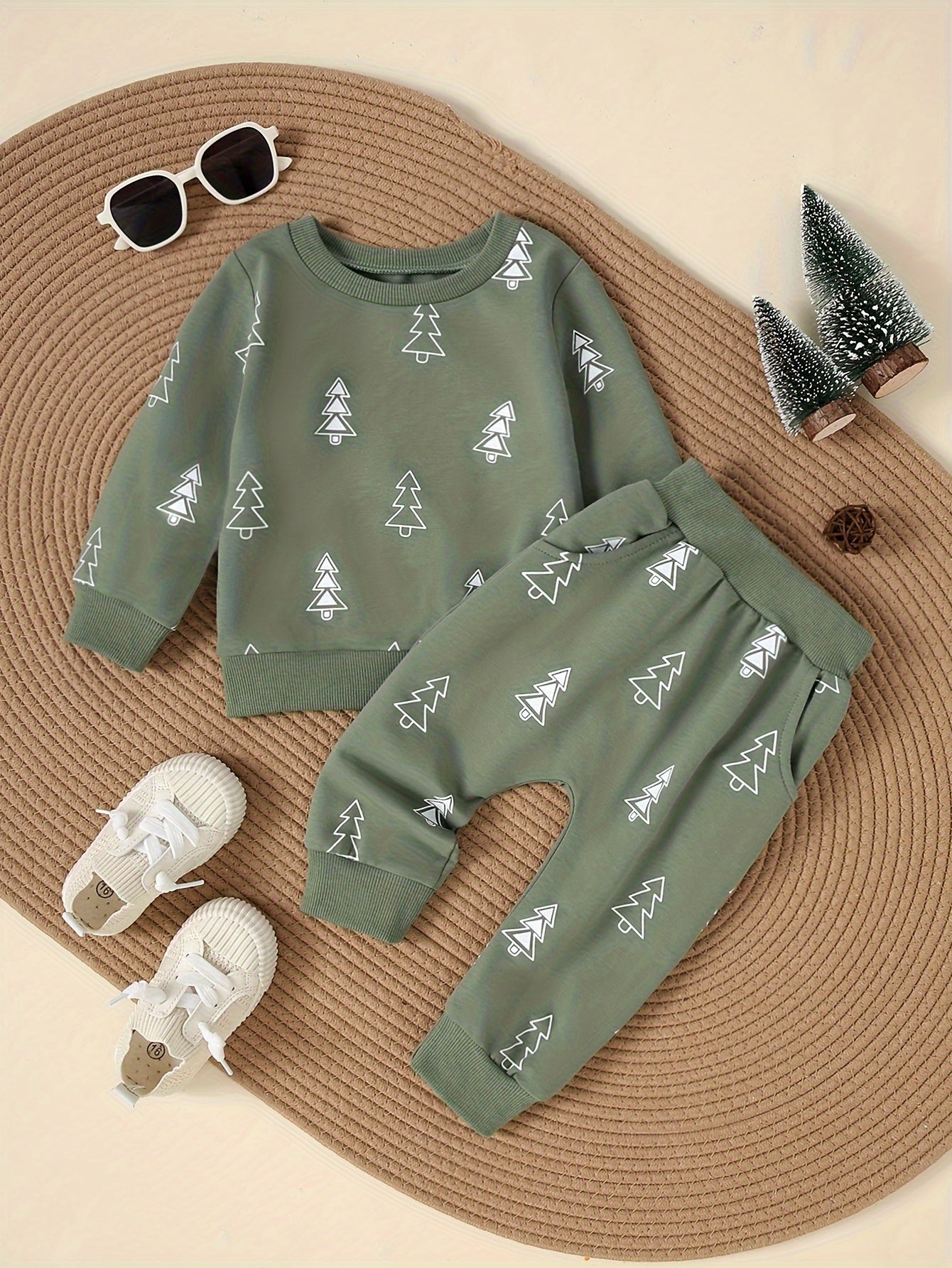 Baby Boys' Cotton Christmas Two-Piece Set with Tree Print