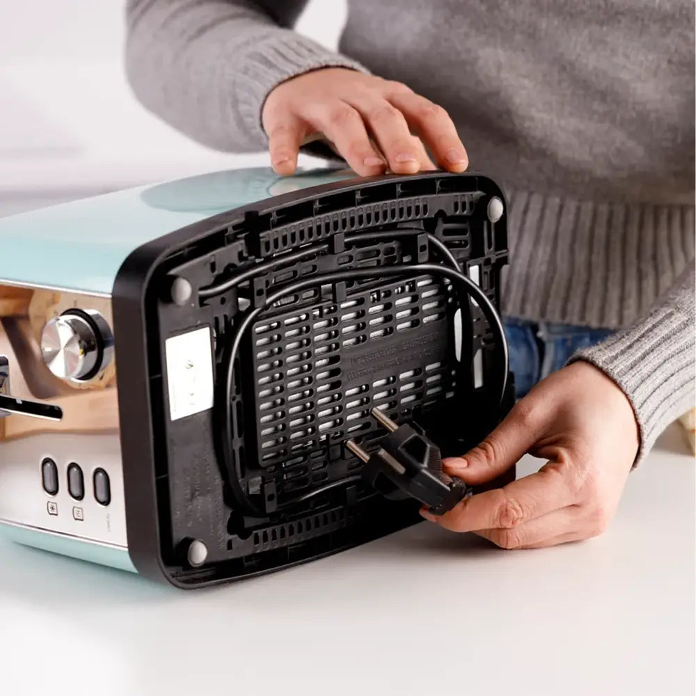 Taurus Vintage II Olive Toaster with 7 Toast Settings