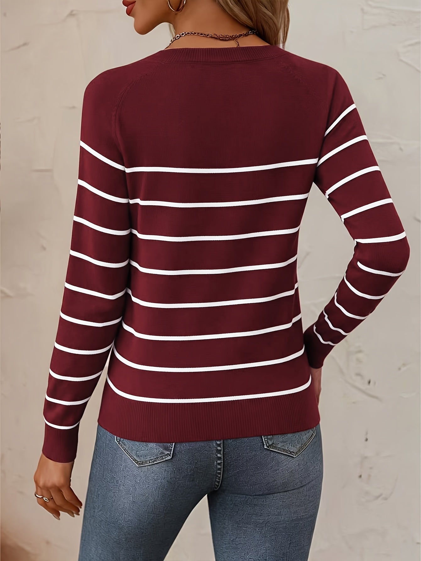 Women's Casual Striped Round Neck Pullover Sweater