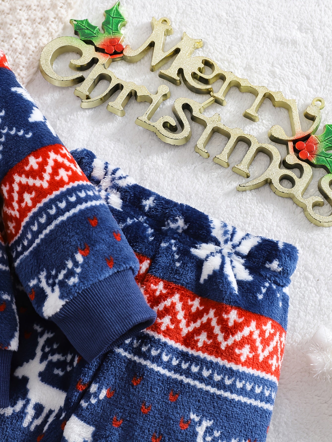 2pcs Girls' Cute Deer Print Fashionable Thick Flannel Set for Autumn/Winter, Soft and Comfortable Warm Outfit, Versatile Casual Attire with Outdoor Activities, Winter Clothing, Autumn Fashion, Stylish Kids' Wear, Playful Desi