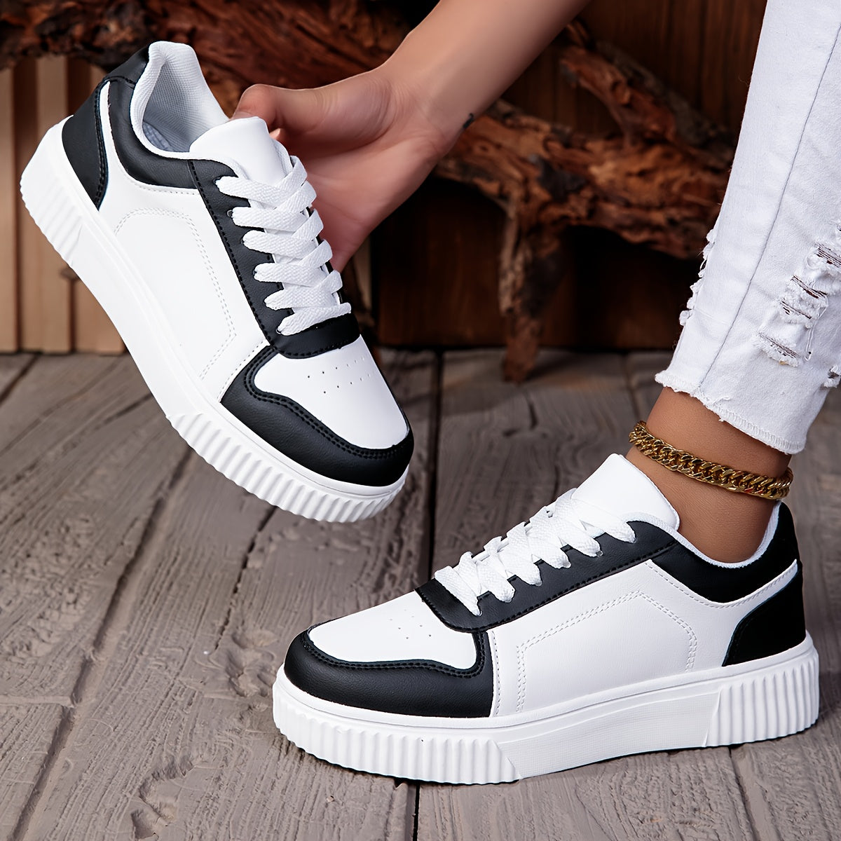 Women’s Casual Dual-Tone Low-Top Sneakers with Lace-Up Closure