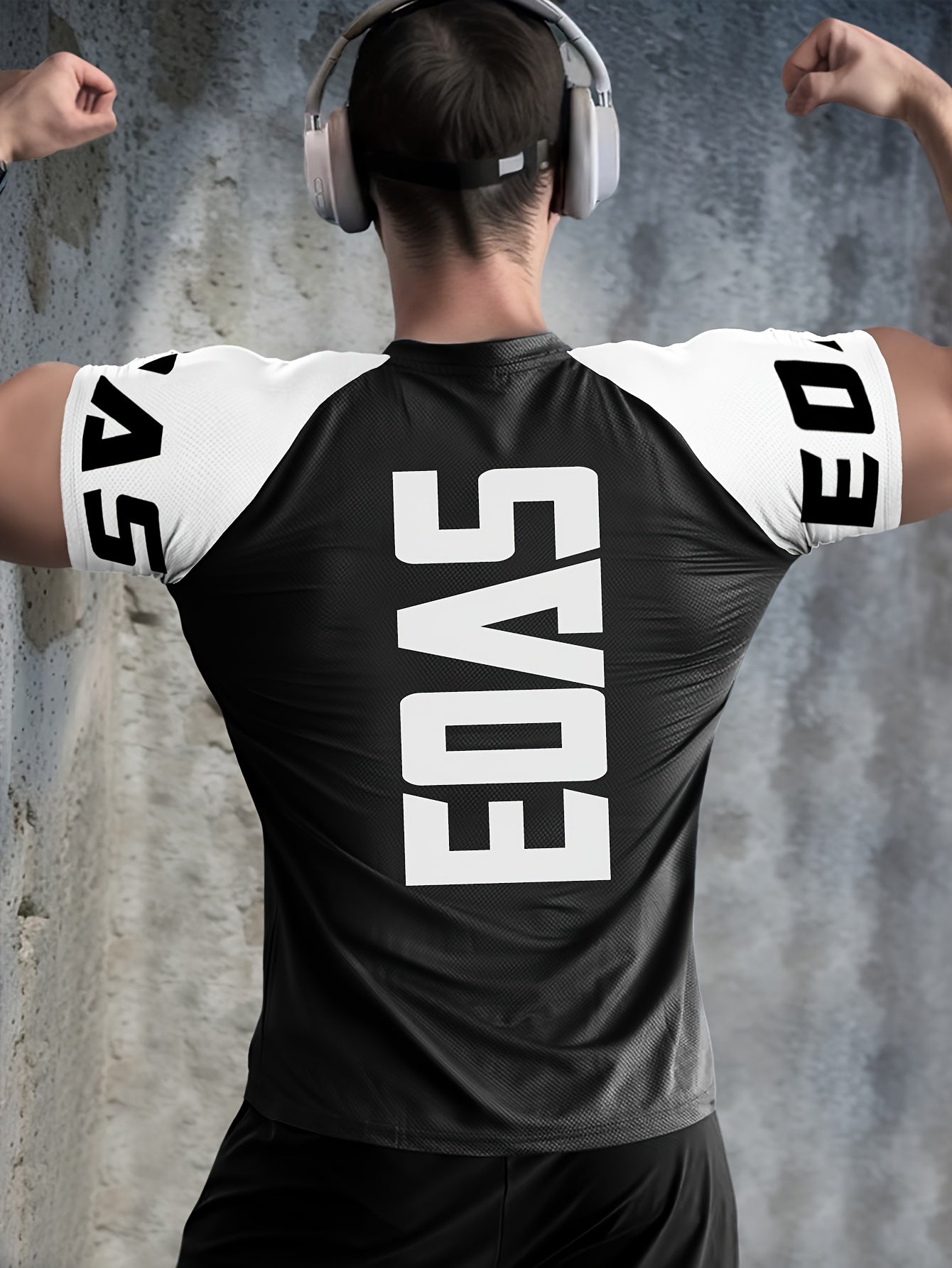 Men's Quick-Dry Breathable Mesh Sports T-Shirt - Summer Gym Workout Top with Contrast Black  White Sleeves  for Man Letter Print, Slim Fit for Running Training Casual Wear, Breathable Running Gear   Sporty Casual Tee   Mesh
