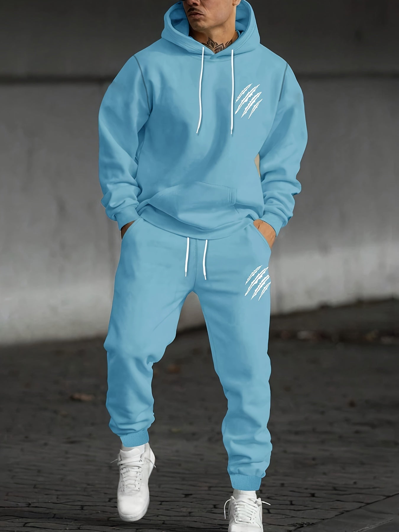 Men's Printed Hoodie and Drawstring Waist Sweatpants Two-Piece Set