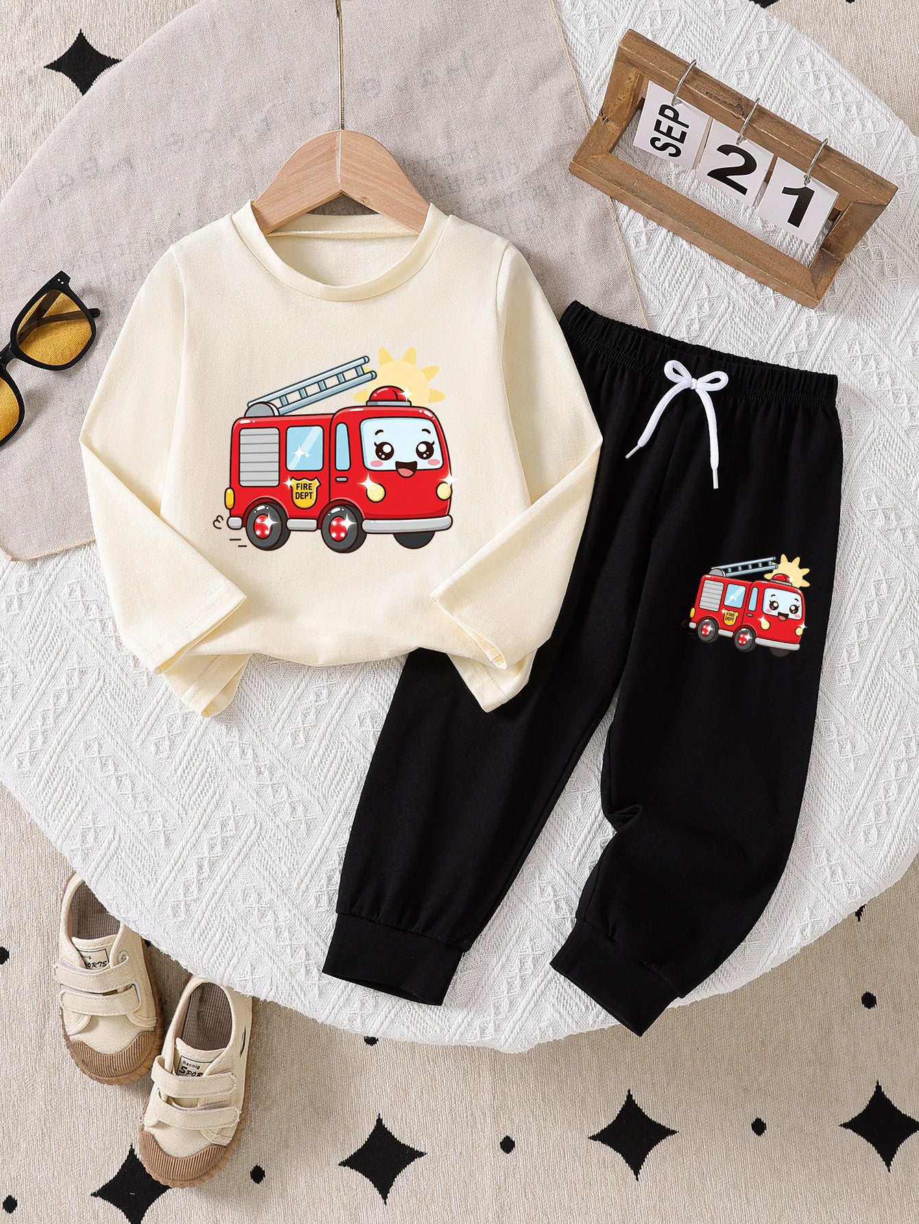 Boys' Fire Truck Print Cotton Casual Pants & Tee Set for Spring/Fall