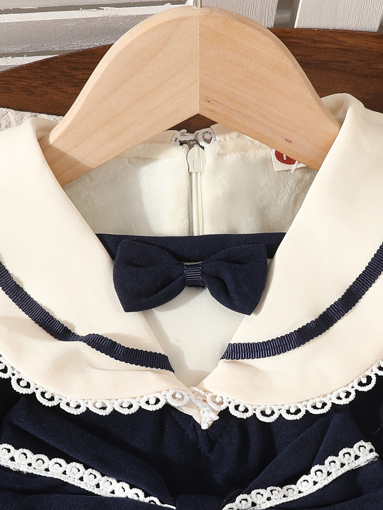 Loleta Girls' Princess Dress with Fleece Lining, Winter Maid for Little Girls, Party Outfit in College Style