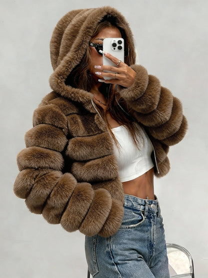 Elegant Women's Short Hooded Plush Coat for Fall/Winter