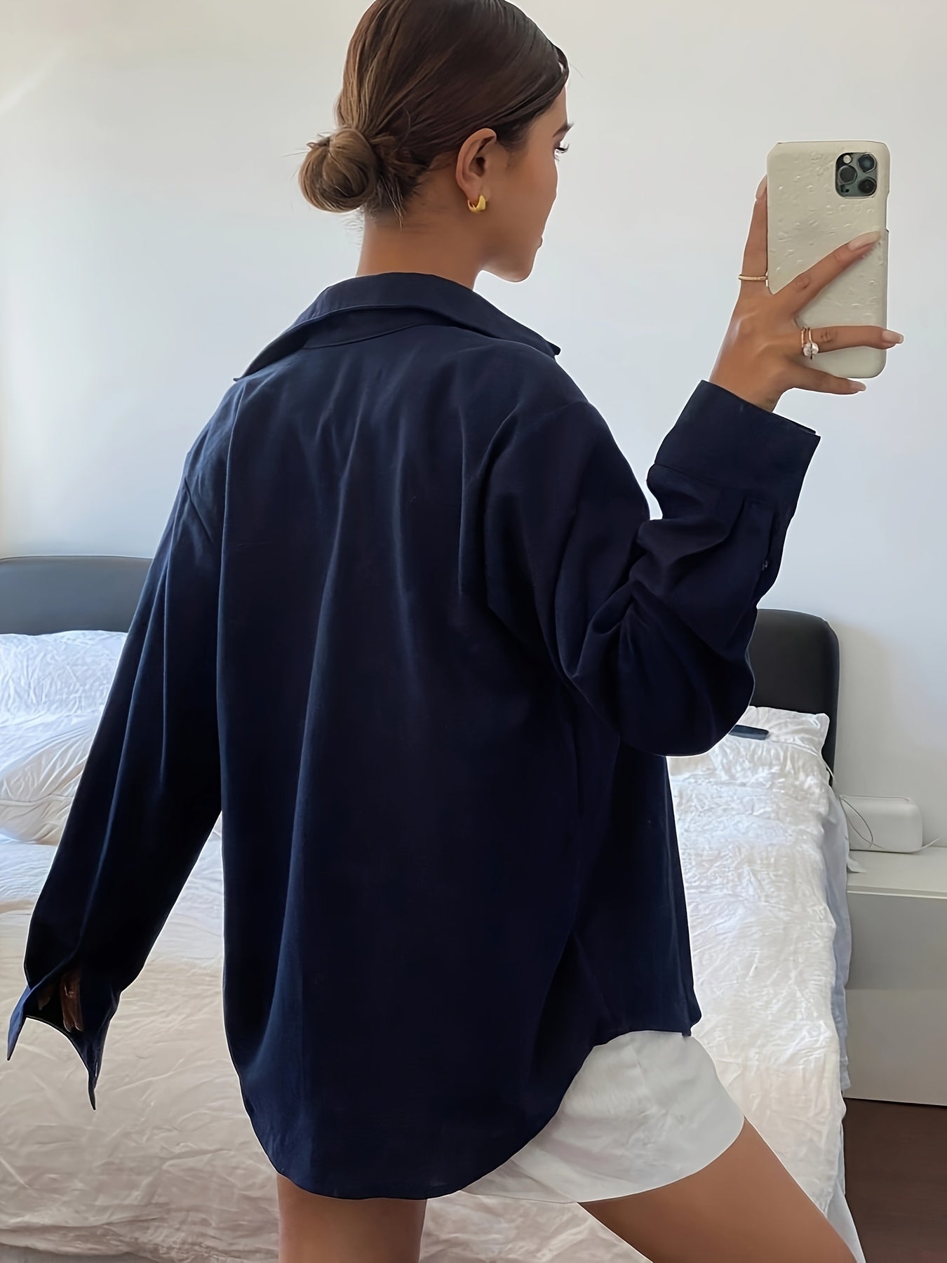 Elegant Women's Classic Collar Button-Up Shirt – All-Season Polyester