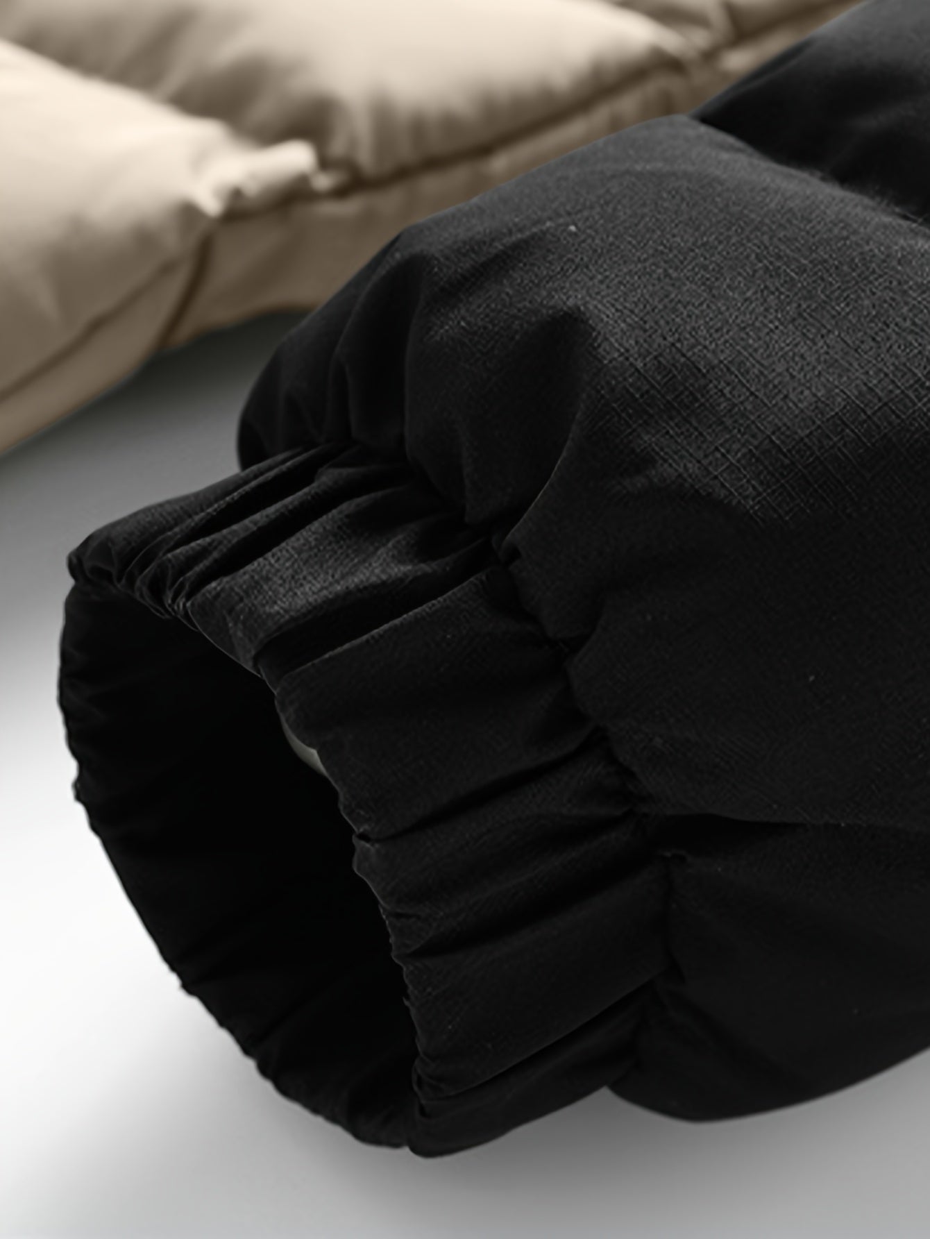 Men'S Winter Jacket with Detachable Hood - Black & Green Color Block, Zip-Up Casual Coat, Long Sleeve, Polyester Lining, Pockets, Regular Fit for Fall/Winter Outdoor Wear, Winter Coat, Fall Outerwear, Trendy Winter Jacket, Du