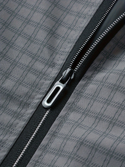 Men's Casual Outdoor Jacket - Spring/Fall Softshell Jacket with Checkered Pattern, Long Sleeves, and Zipper Closure