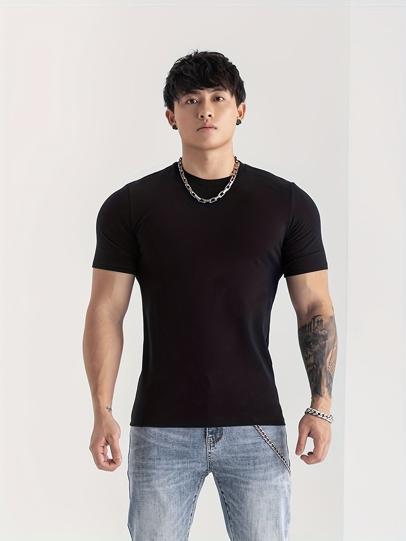 Men's Summer Athletic T-Shirt - Moisture-Wicking Stretch Fabric Slim Fit Round Neck Short Sleeve Tee for Gym, Running, Training - Solid Color Black, Gym Apparel   Machine Washable Top, Gym Shirts