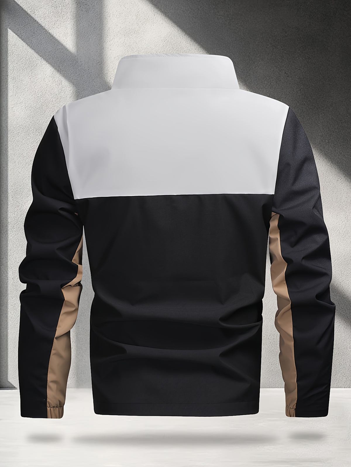 Men's Lightweight Softshell Jacket with Color Block Design