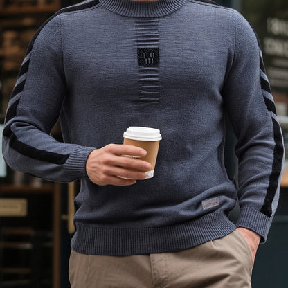 This Thick, Round-Neck Long-Sleeve Sweater for Men Features a Soft And Comfortable Design with Stylish Striped Edges, Perfect for Outdoor Gatherings And Everyday Wear, And Can Be Layered
