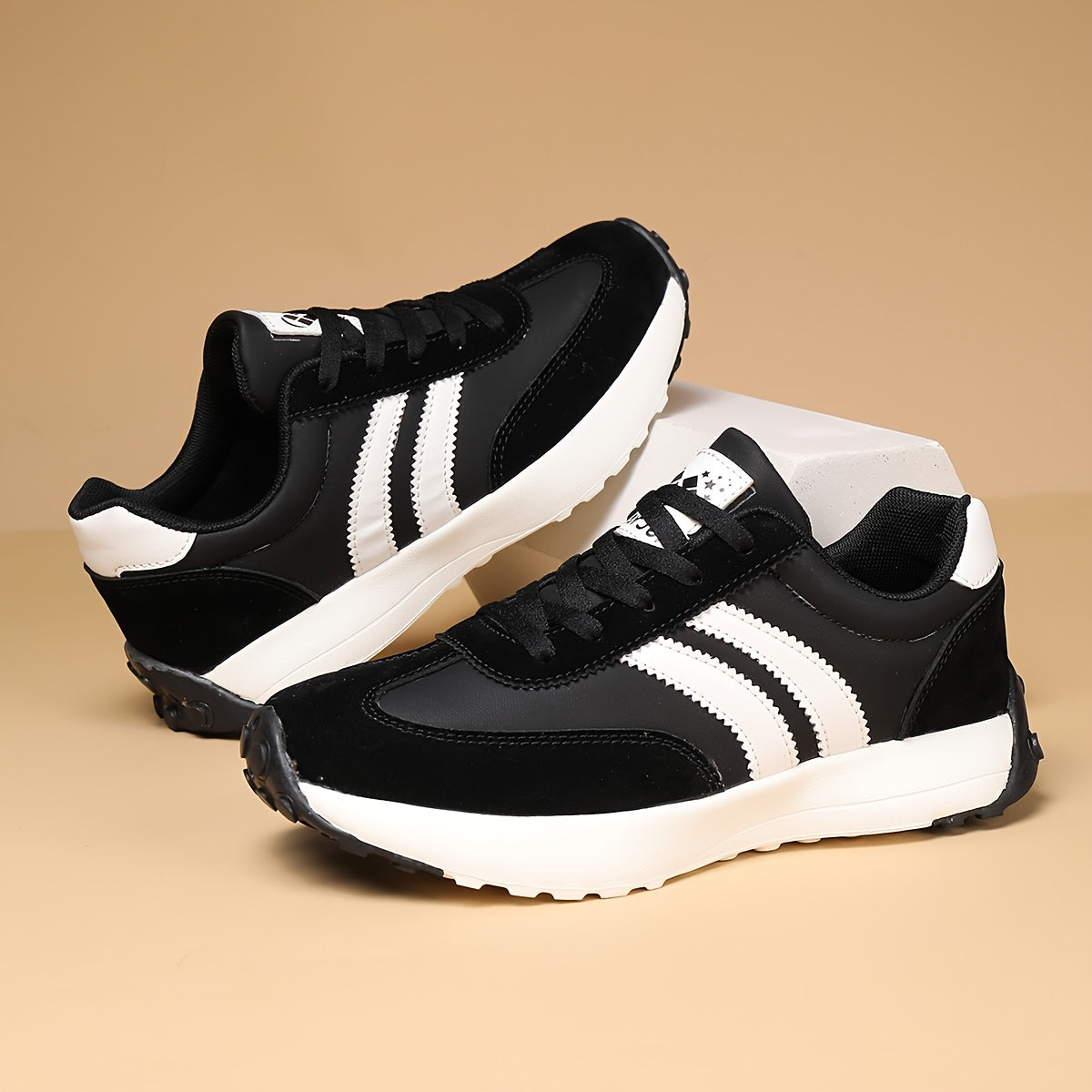 ZERJER Unisex Casual Lace-Up Sneakers - Comfortable All-Season Shoes